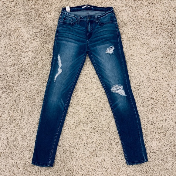 KanCan Denim - Destressed KanCan skinny jeans size 27